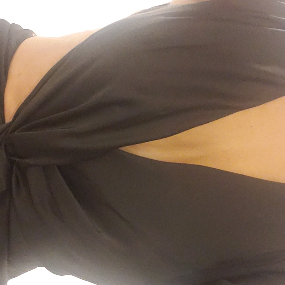 Dress - Picture 4 of 11
